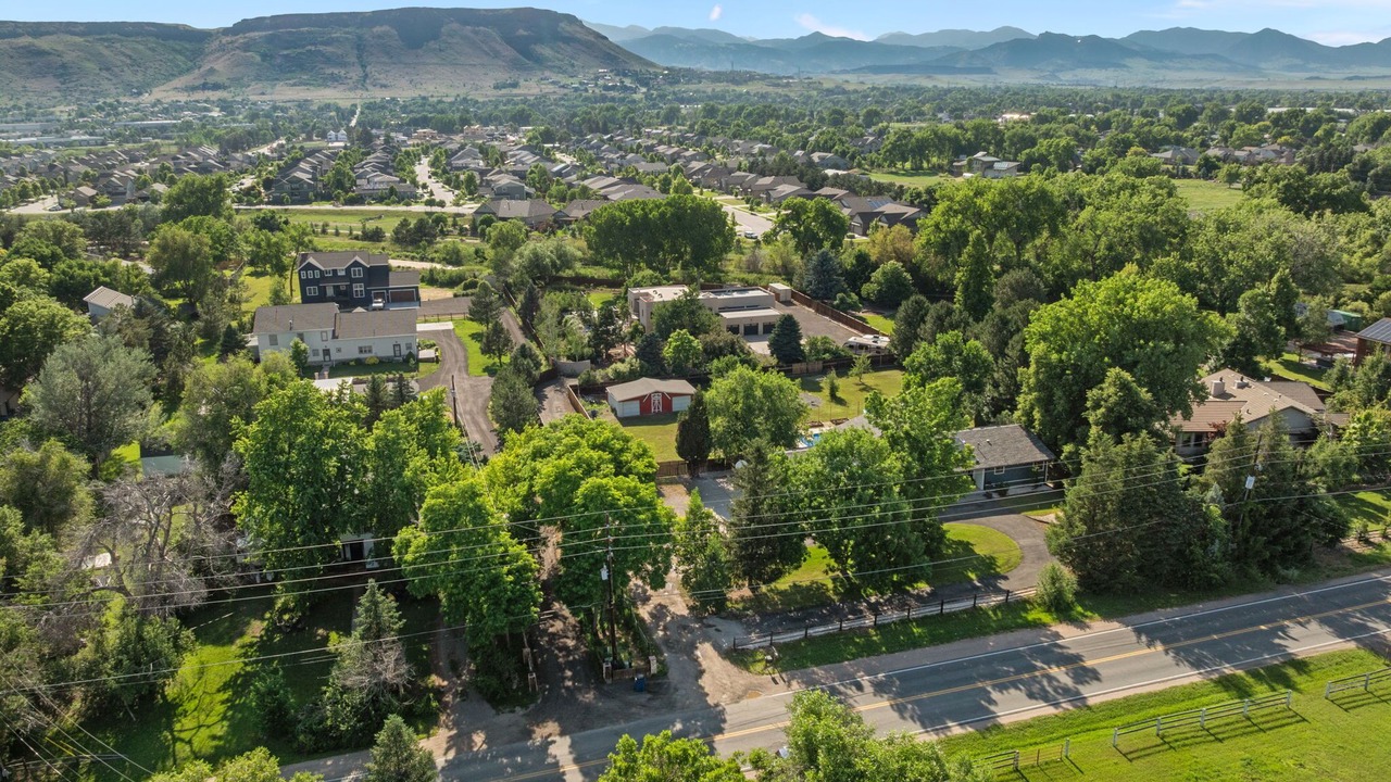 Photo of Outdoor in Golden