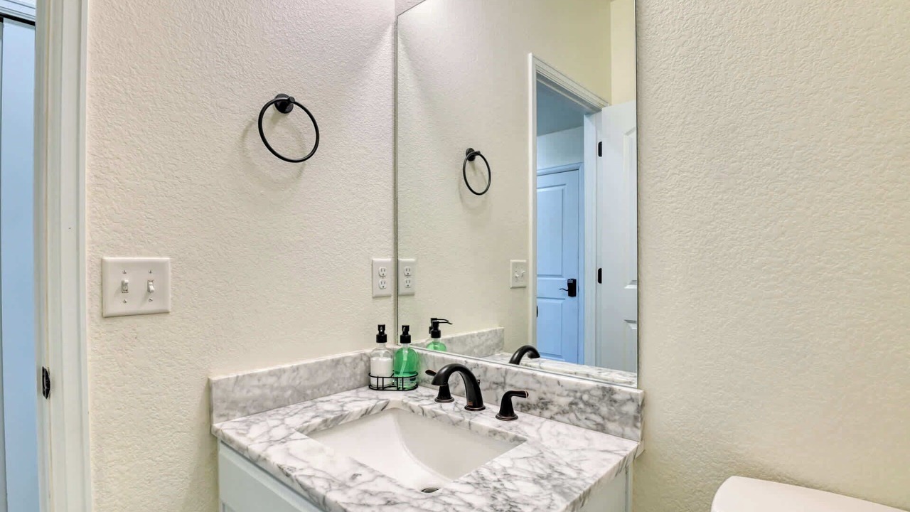 Photo of Bathroom in Security-Widefield