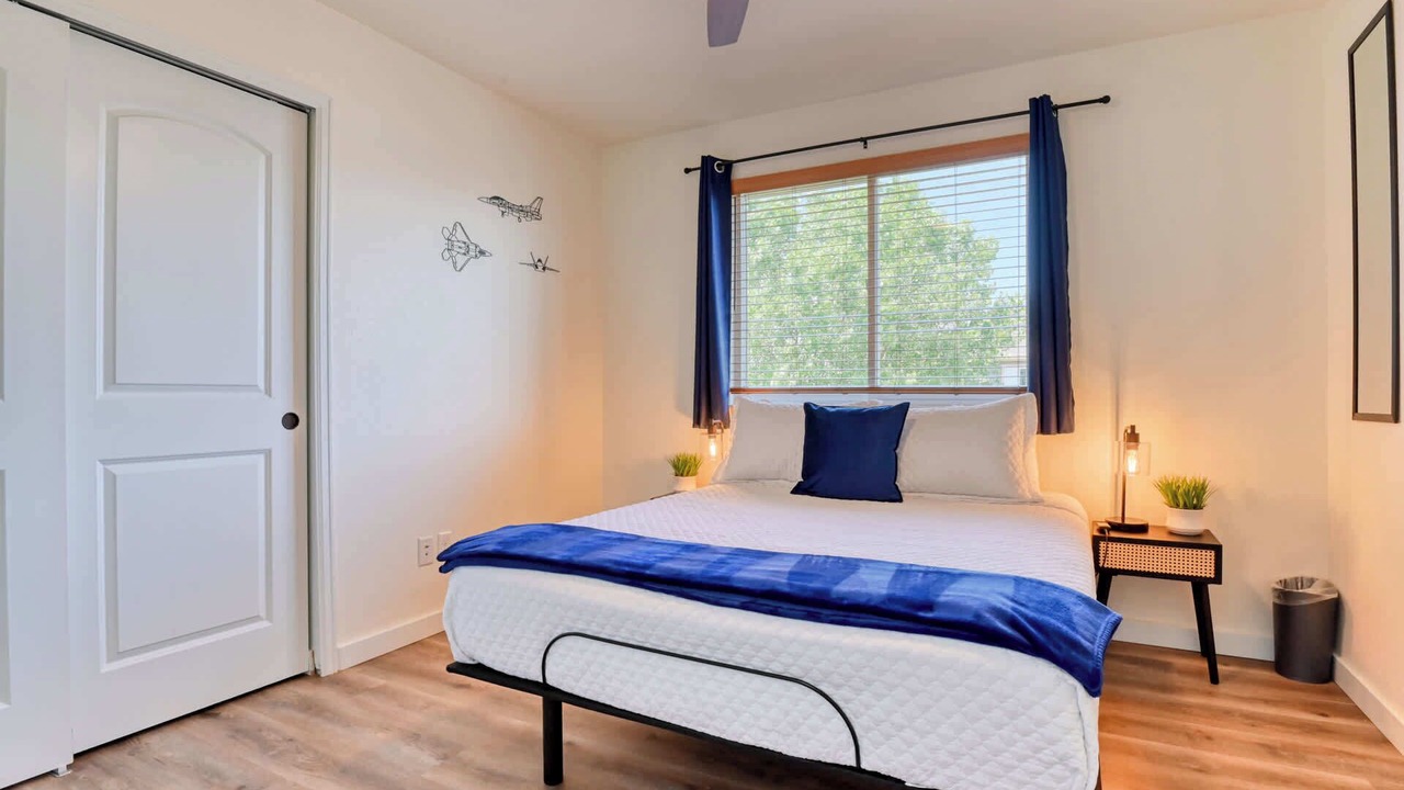 Photo of Bedroom in Security-Widefield