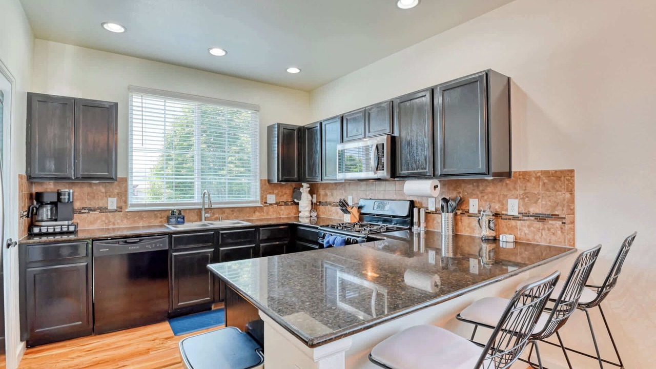 Photo of Kitchen in Security-Widefield