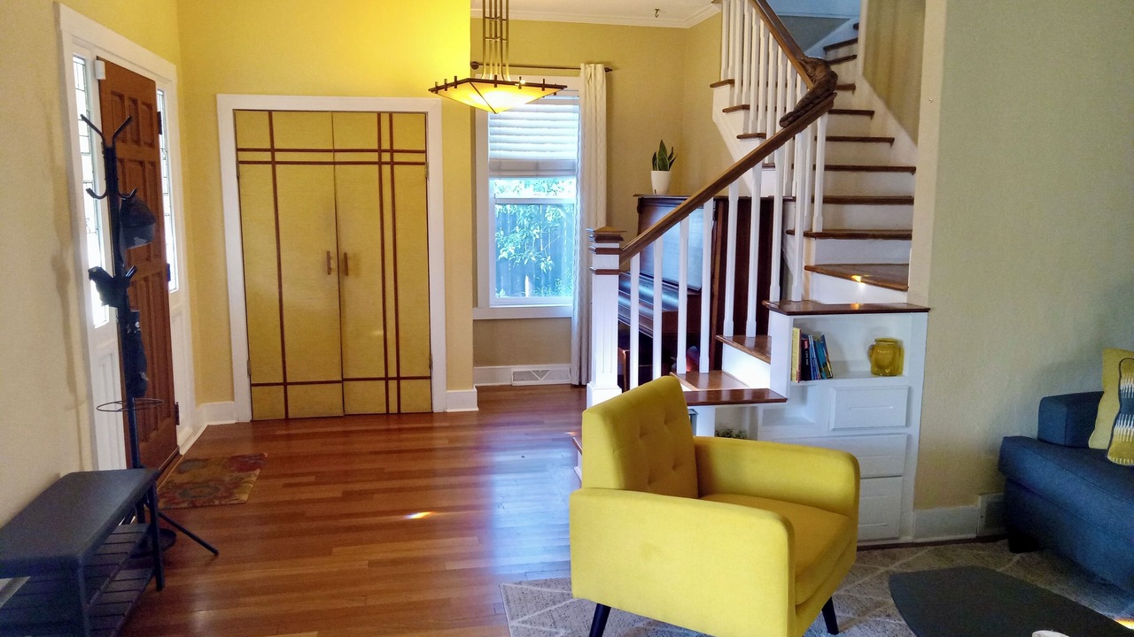 Photo of Livingroom in Sunnyside