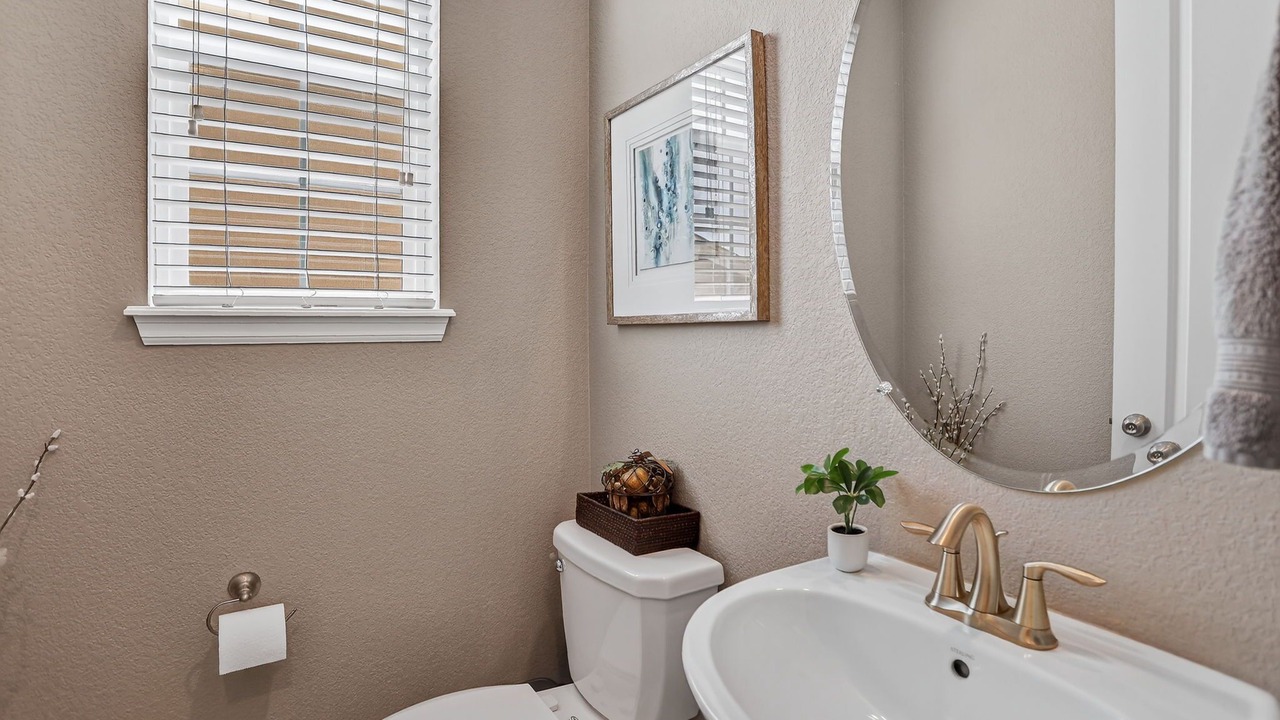 Photo of Bathroom in Arvada