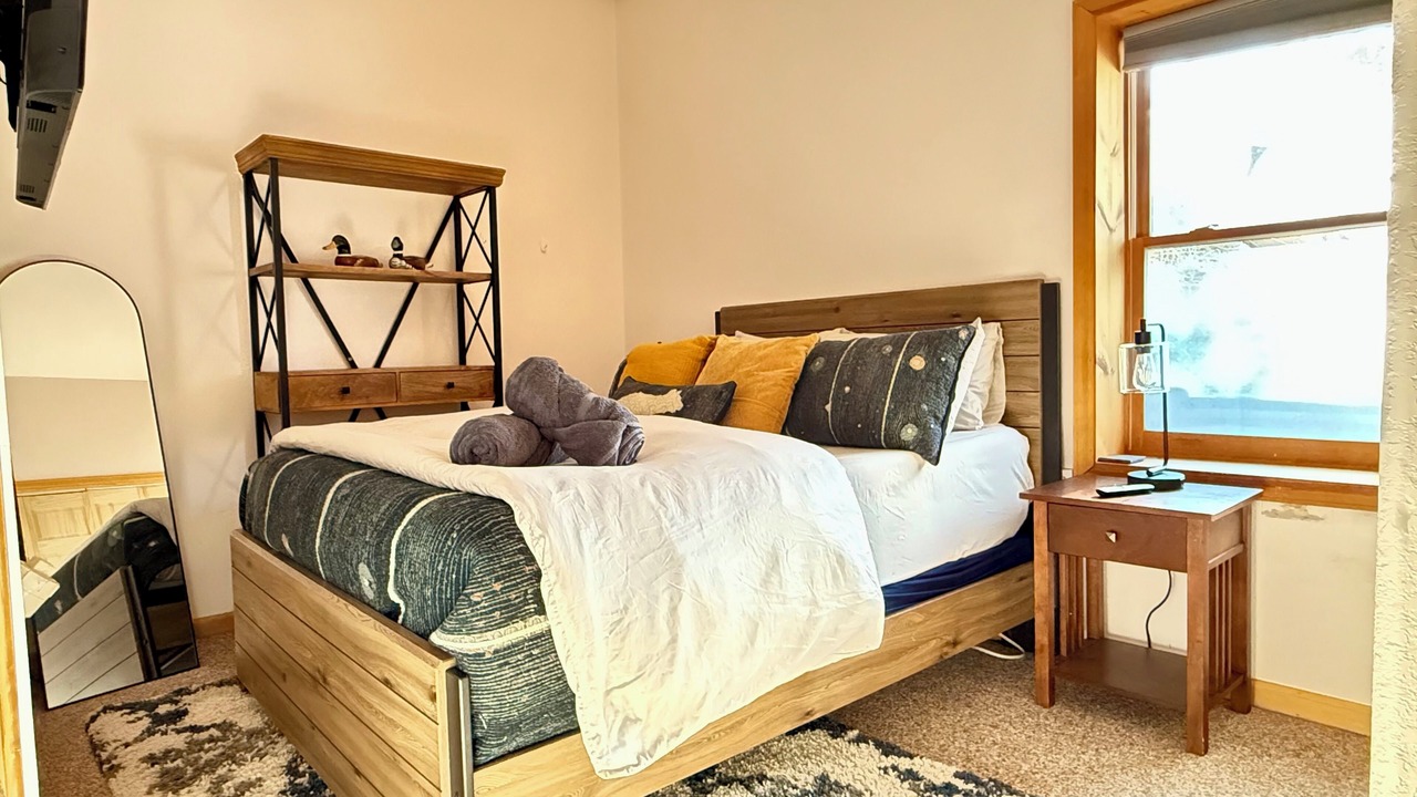 Photo of Bedroom in Grand View Highlands