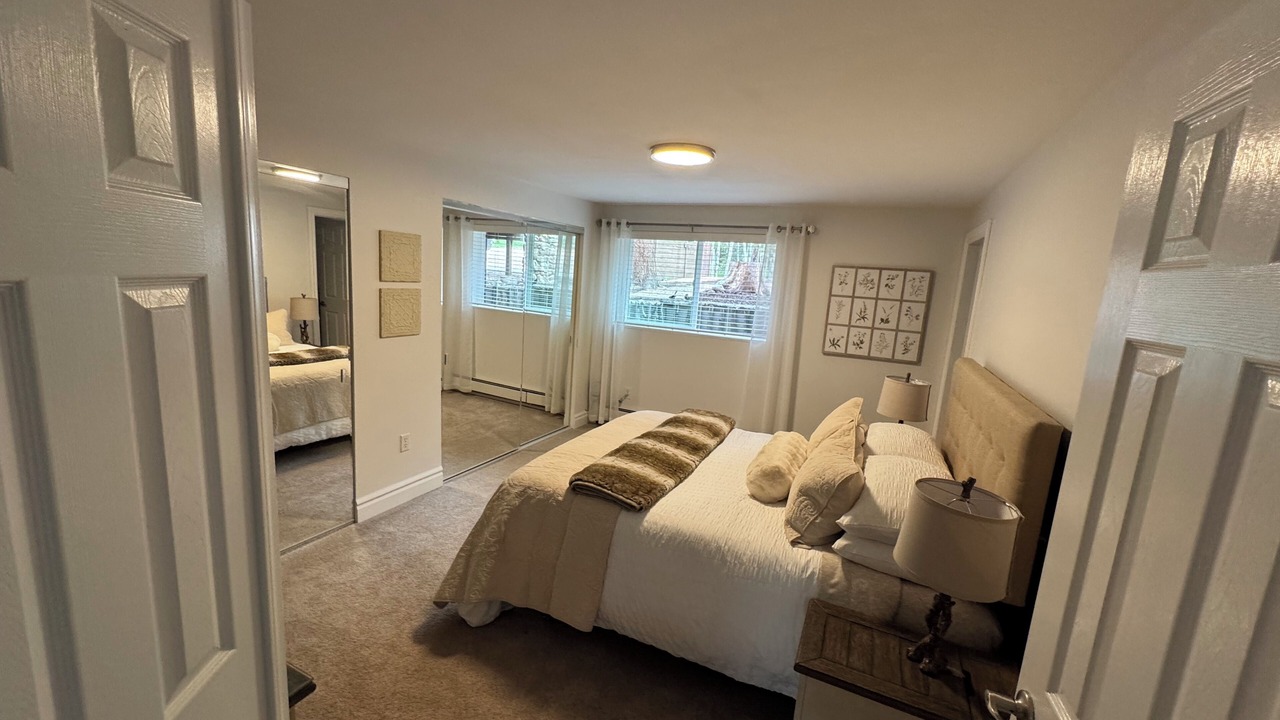 Photo of Bedroom in Divide
