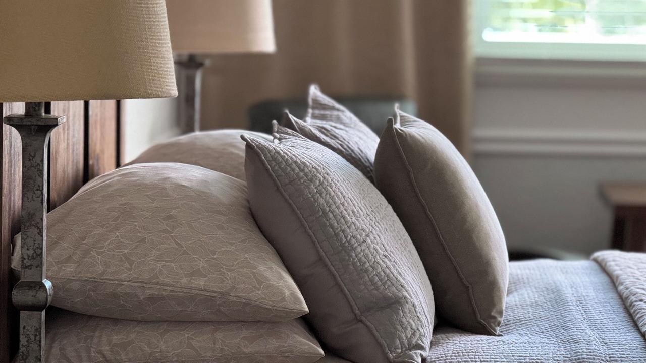 Photo of Bedroom in Divide