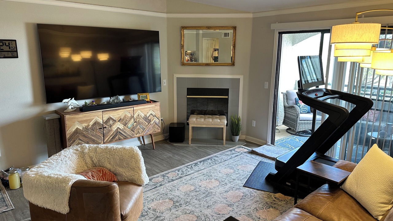 Photo of Livingroom in Northwest Colorado Springs