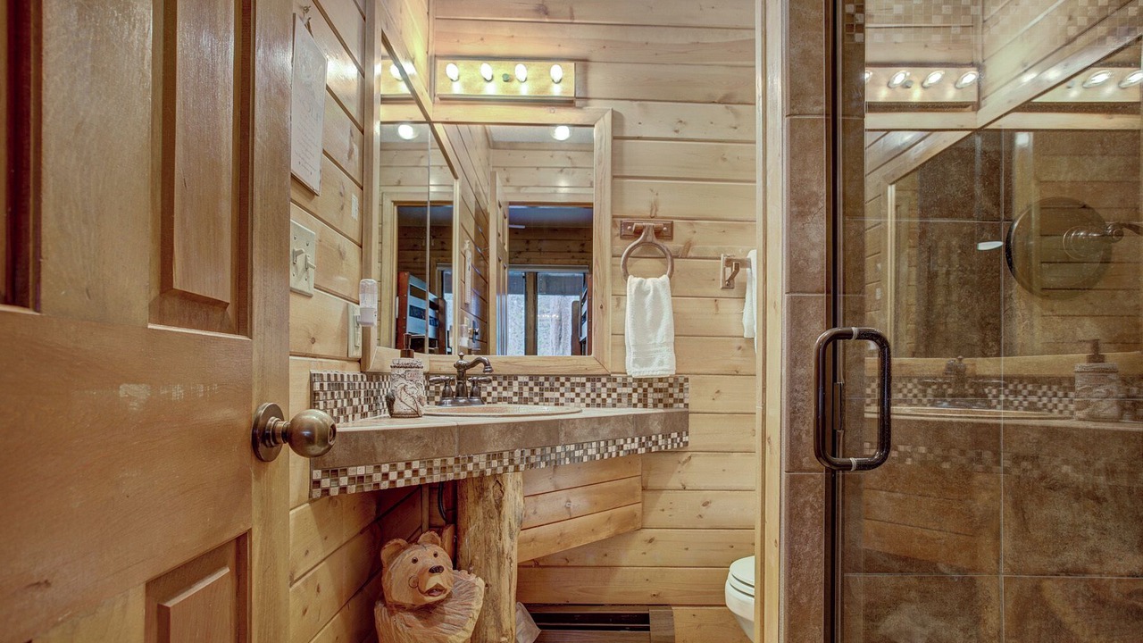 Photo of Bathroom in Blue River