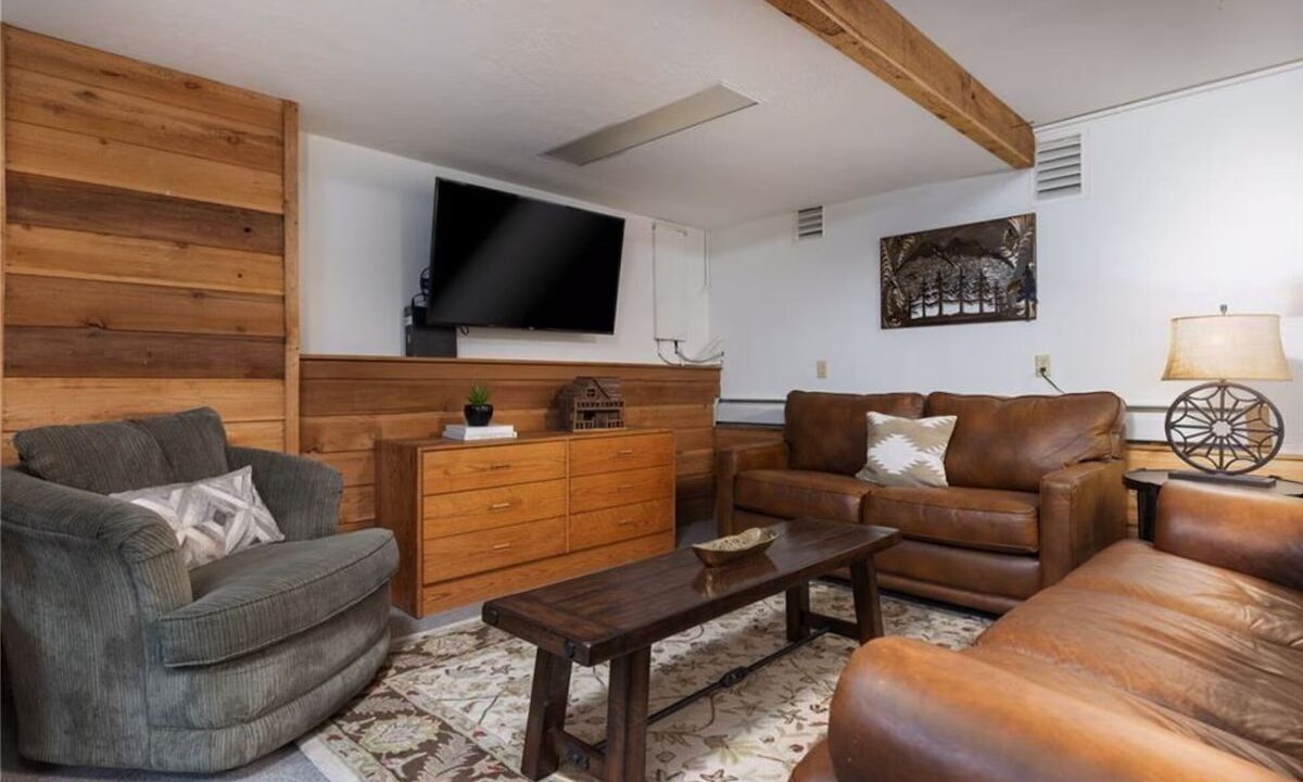 Photo of Livingroom in Blue River