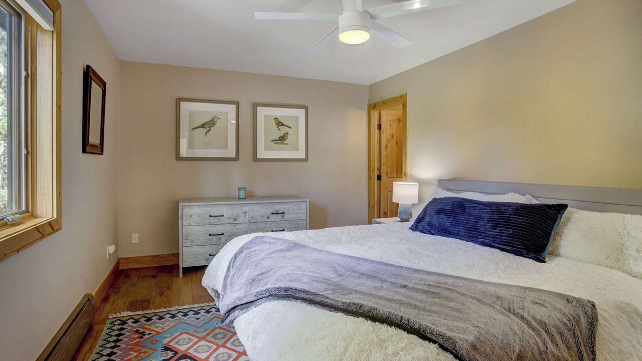 Photo of Bedroom in Blue River