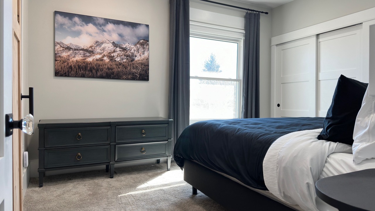 Photo of Bedroom in Berkeley