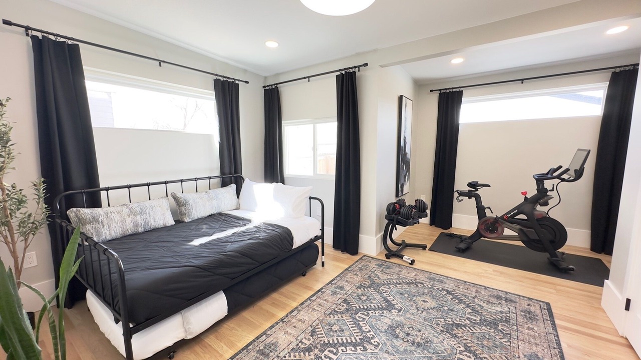 Photo of Bedroom in Berkeley