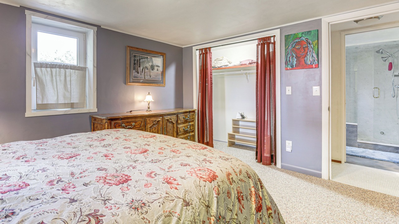 Photo of Bedroom in Carbondale