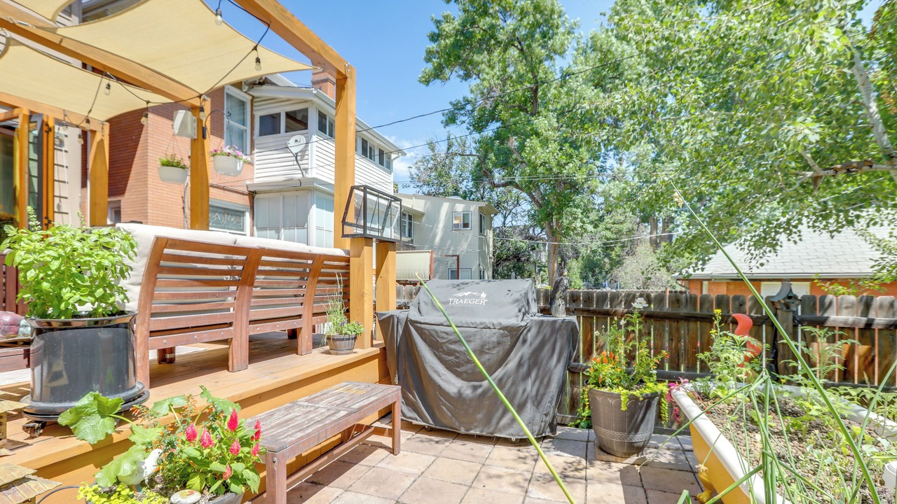 Photo of Patio Balcony in City Park