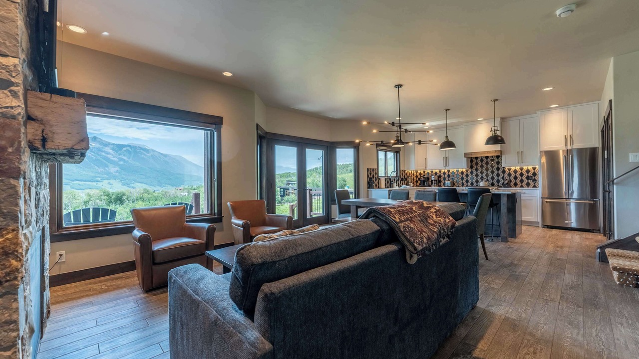 Photo of Livingroom in Crested Butte South