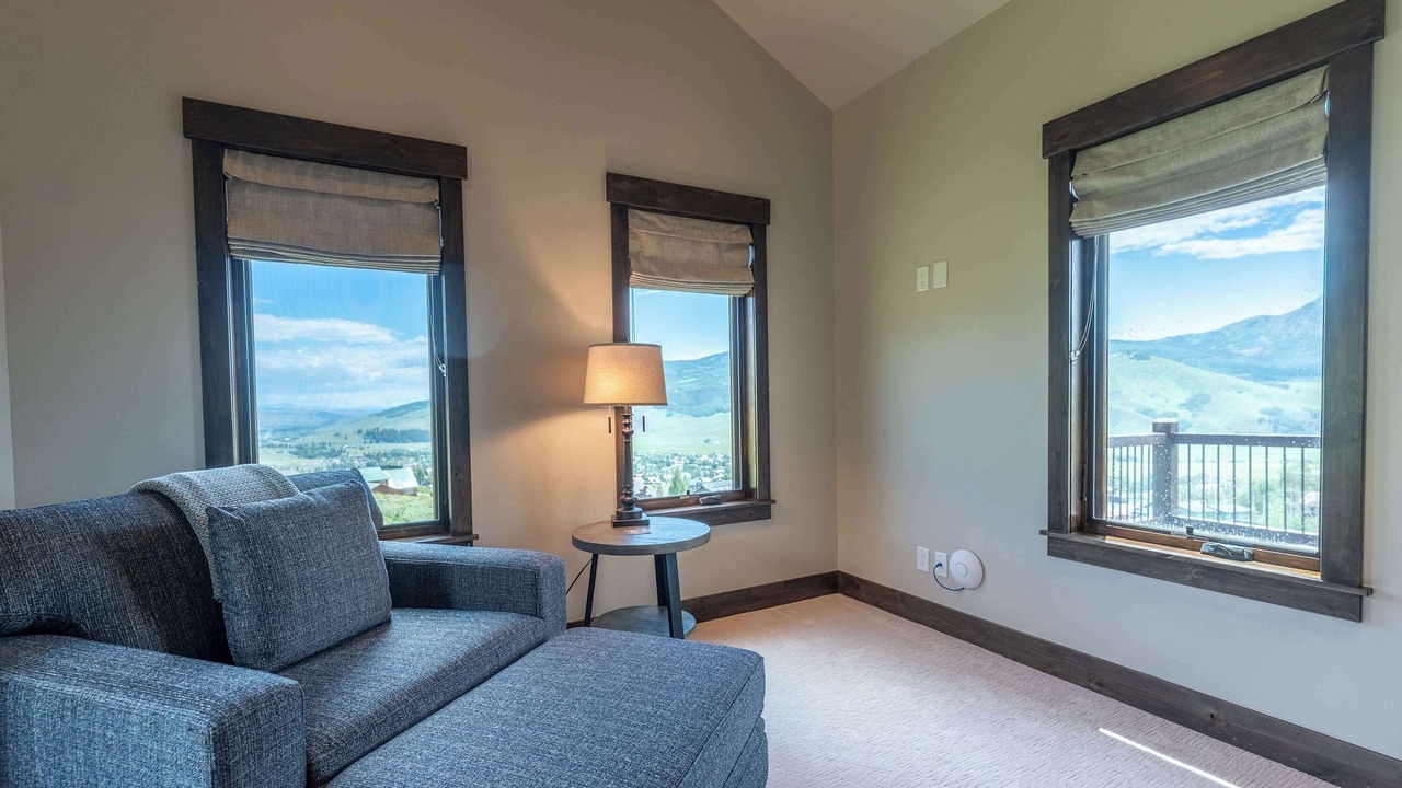 Photo of Bedroom in Crested Butte South