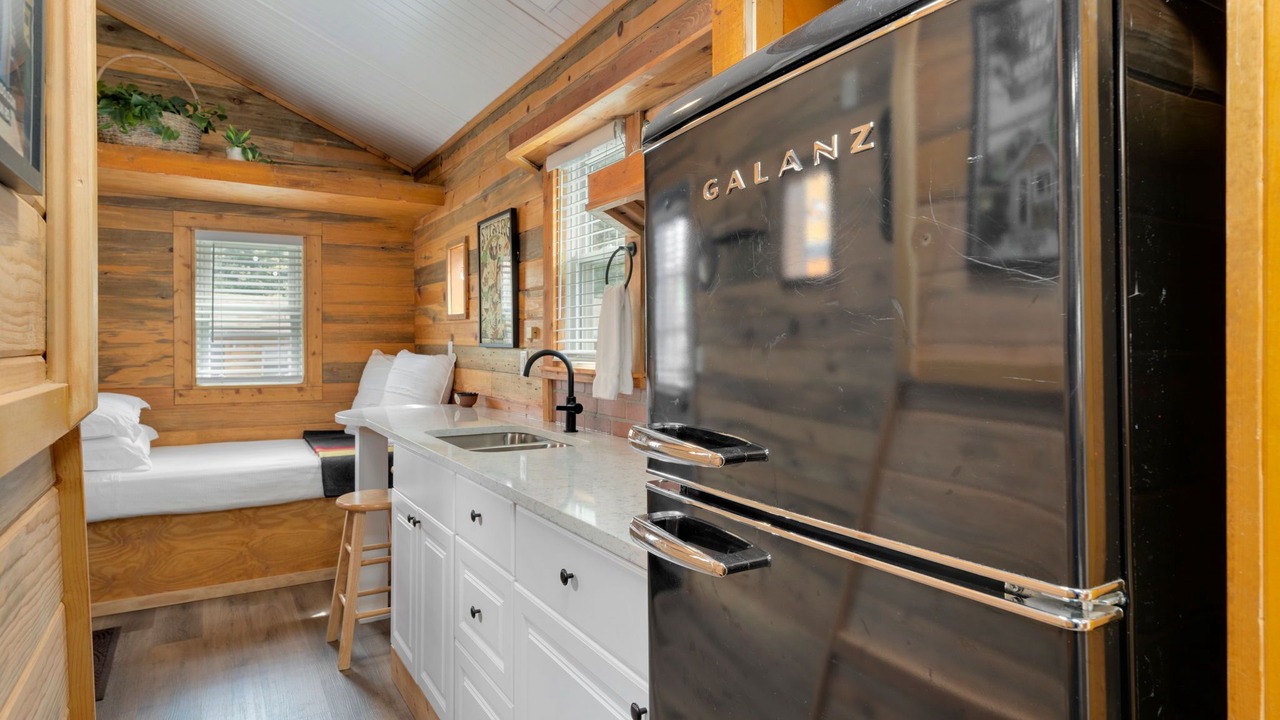 Photo of Bedroom in Poudre Park
