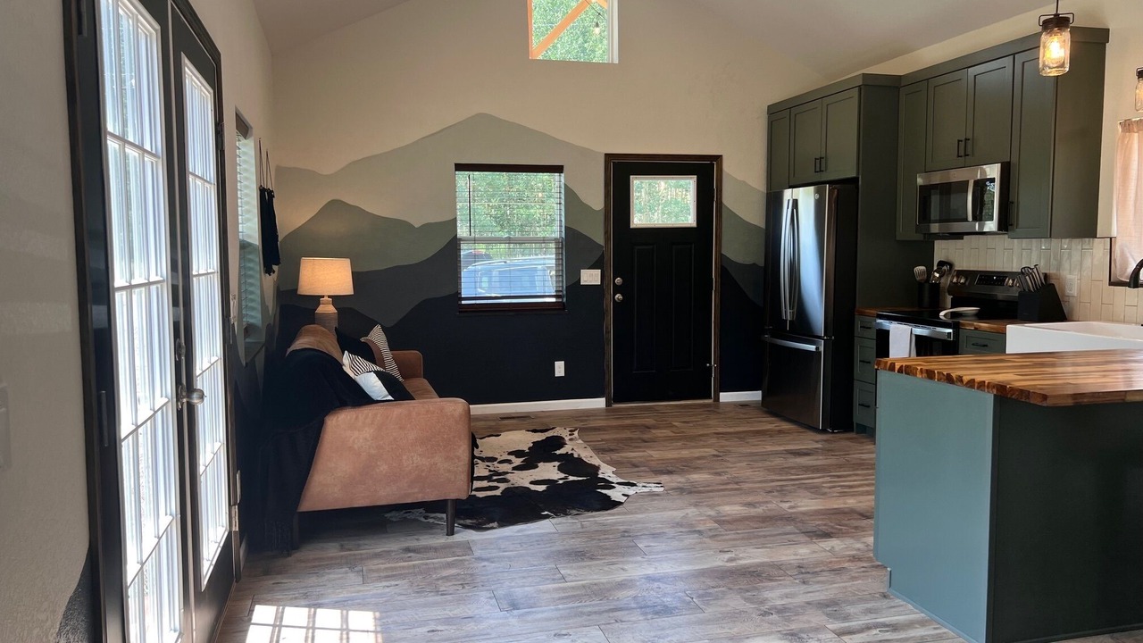 Photo of Livingroom in Lake George