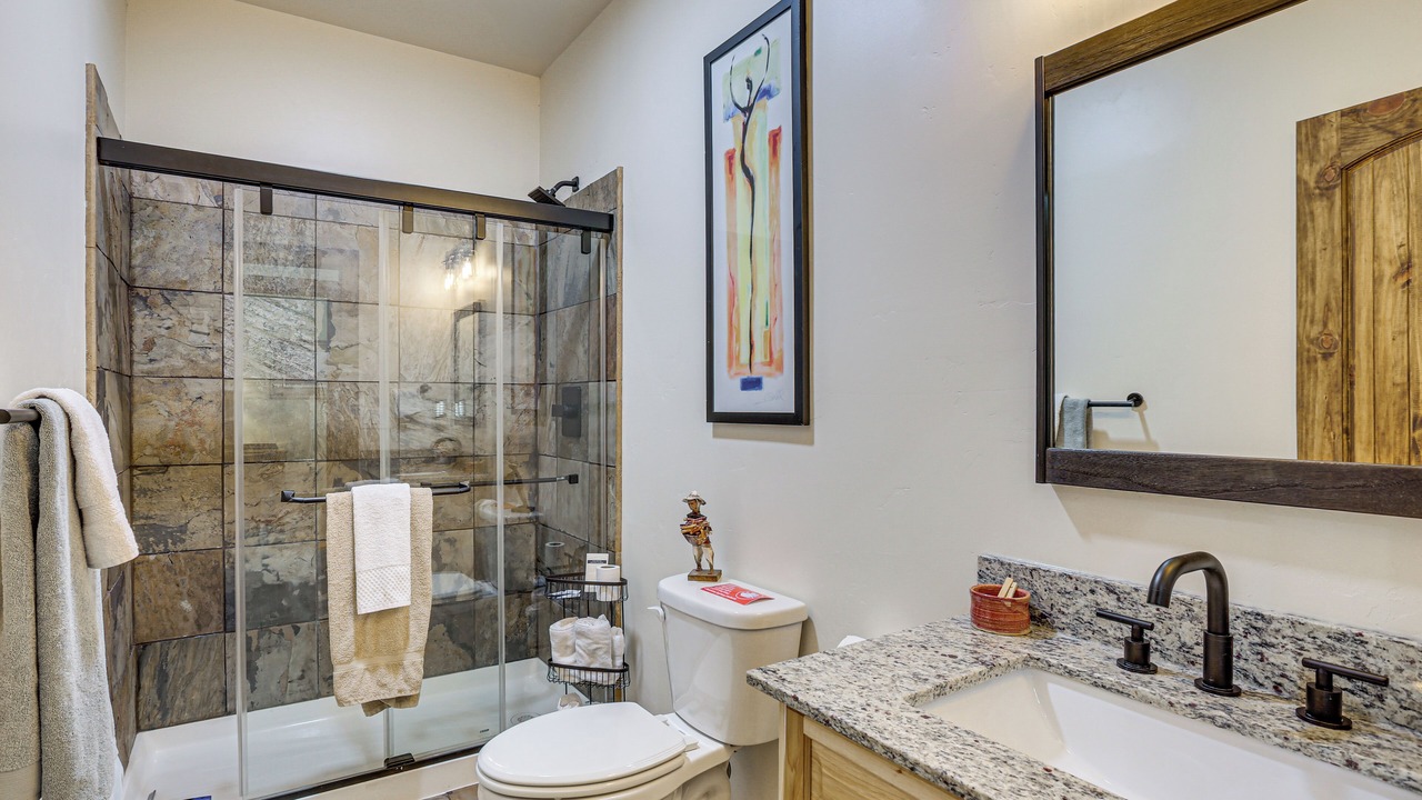 Photo of Bathroom in Garfield