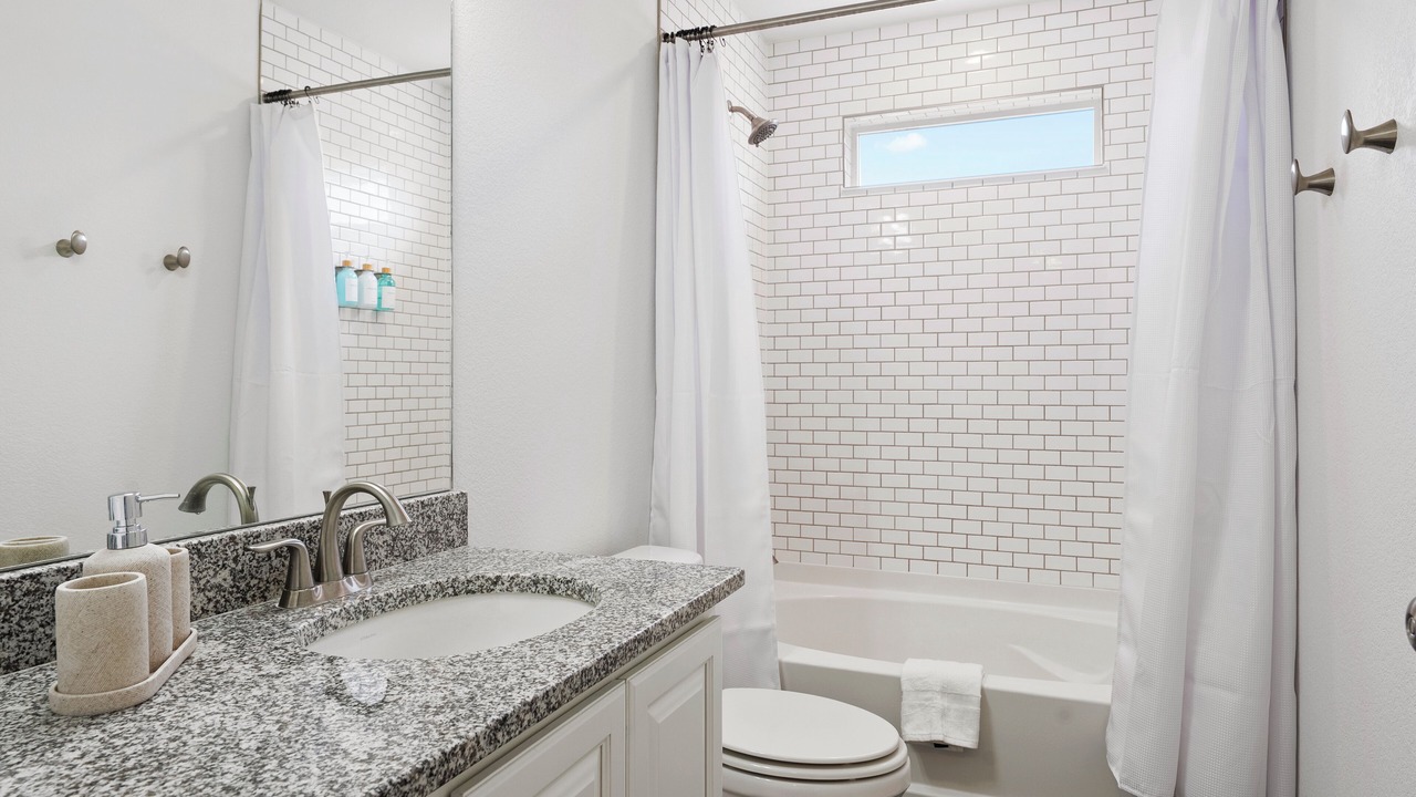 Photo of Bathroom in Commerce City