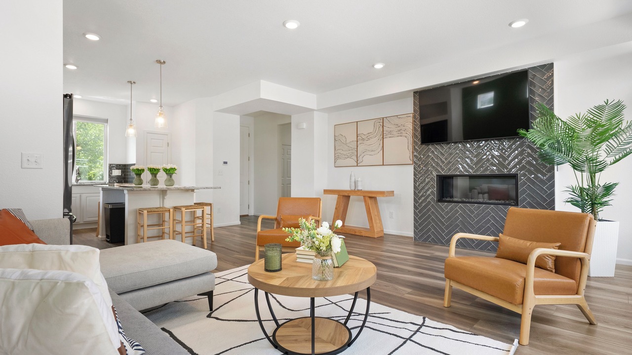 Photo of Livingroom in Commerce City