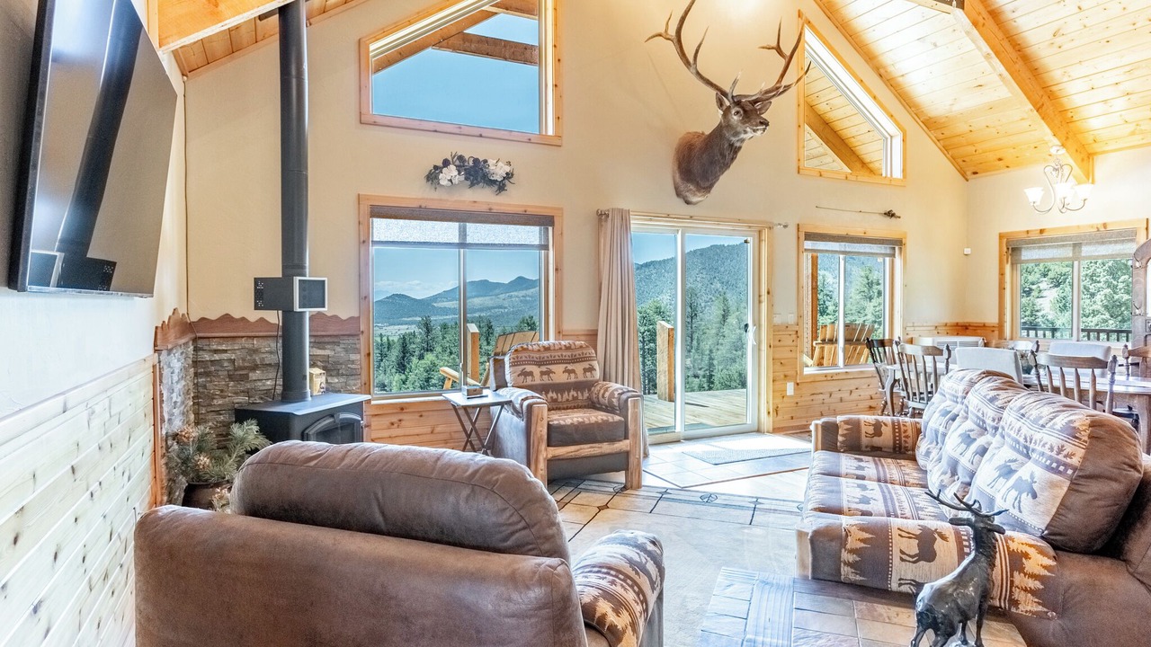 Photo of Livingroom in Villa Grove
