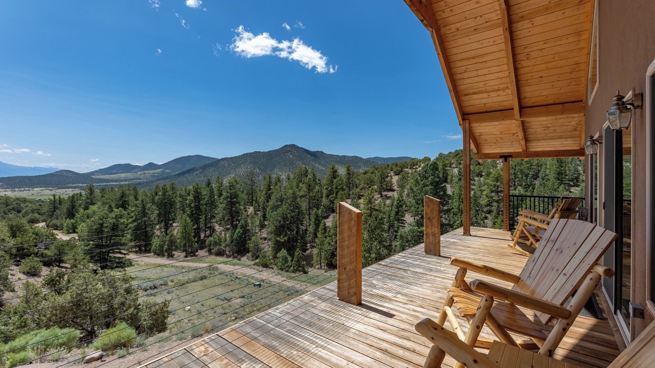 Photo of Patio Balcony in Villa Grove