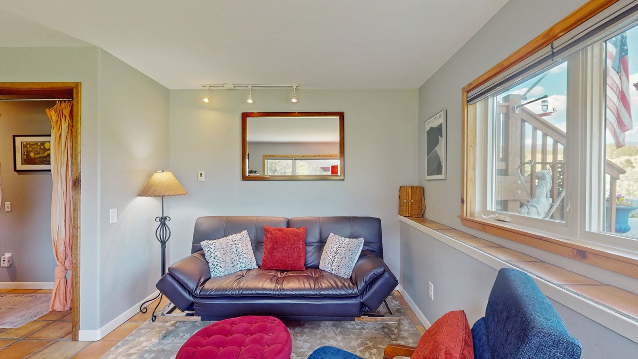 Photo of Livingroom in Eagle