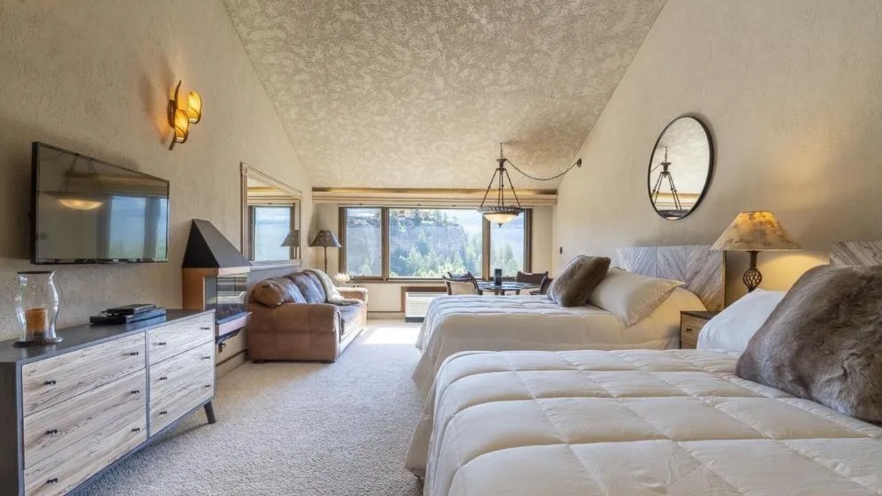 Photo of Bedroom in Purgatory