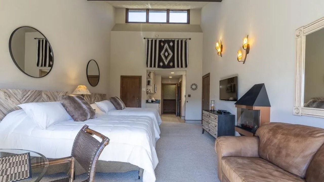 Photo of Bedroom in Purgatory