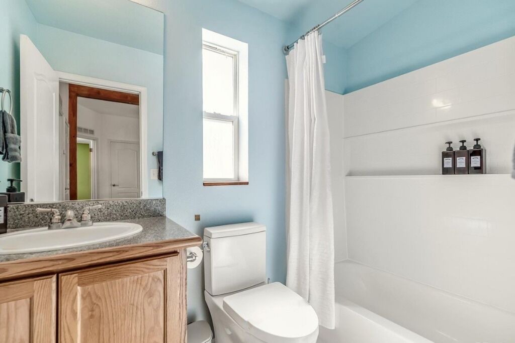 Photo of Bathroom in Indian Mountain