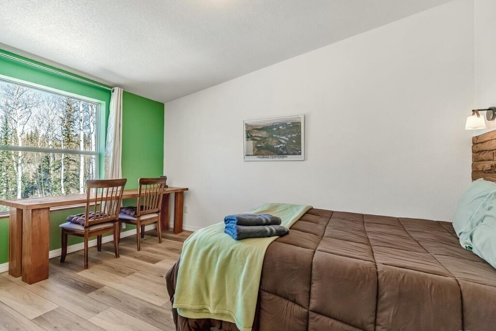 Photo of Bedroom in Indian Mountain