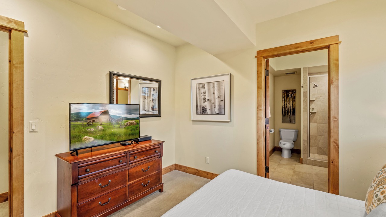 Photo of Bedroom in Steamboat Springs