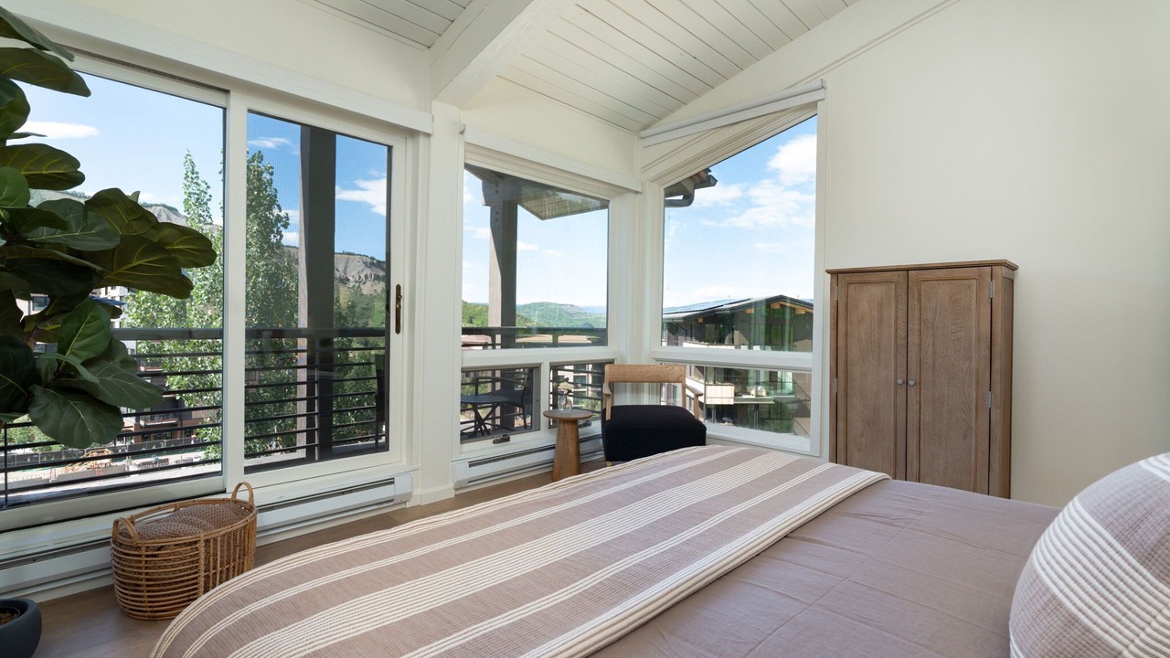 Photo of Bedroom in Snowmass Village