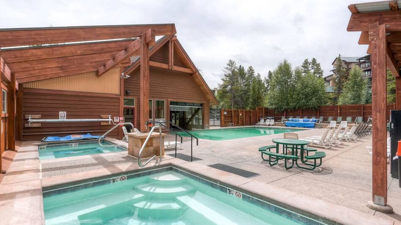 Photo of Outdoor in Peak 9