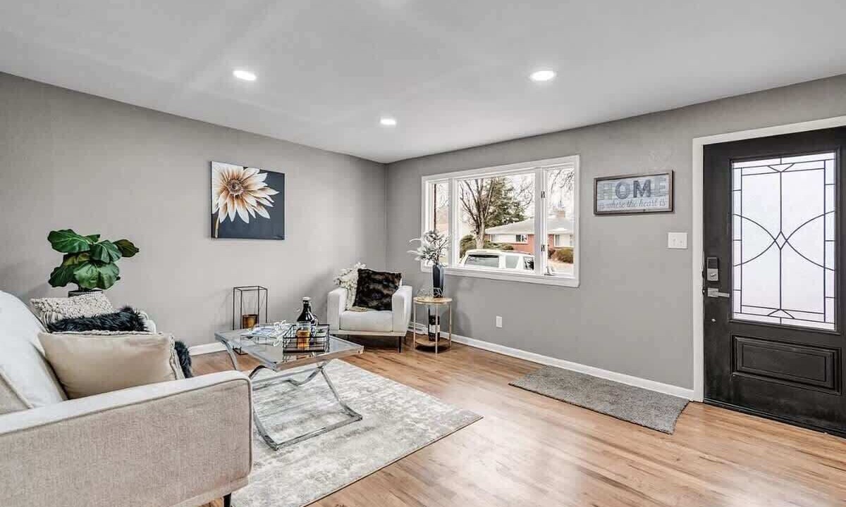 Photo of Livingroom in Allendale Area