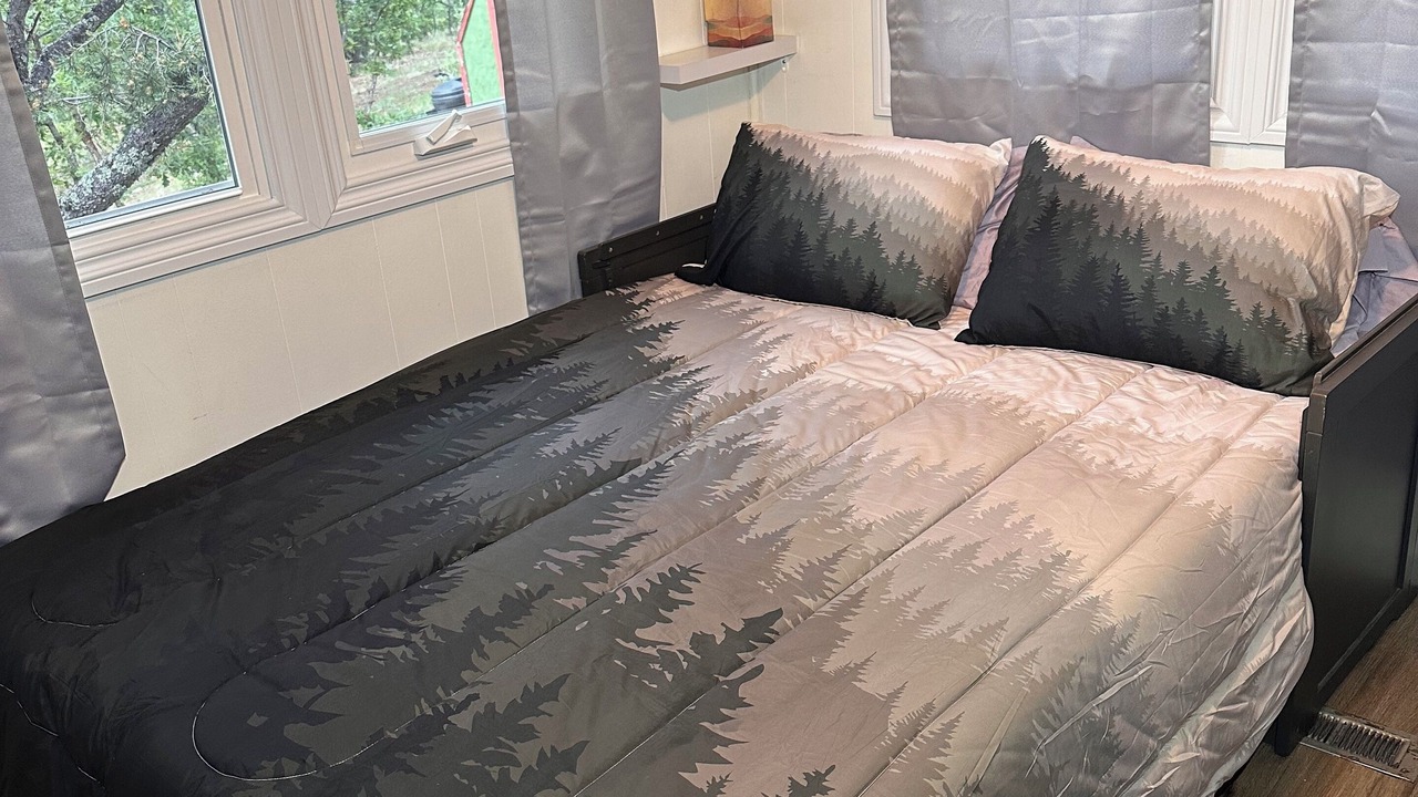 Photo of Bedroom in Florissant
