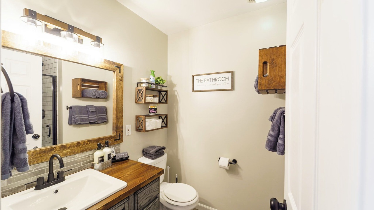 Photo of Bathroom in Naturita