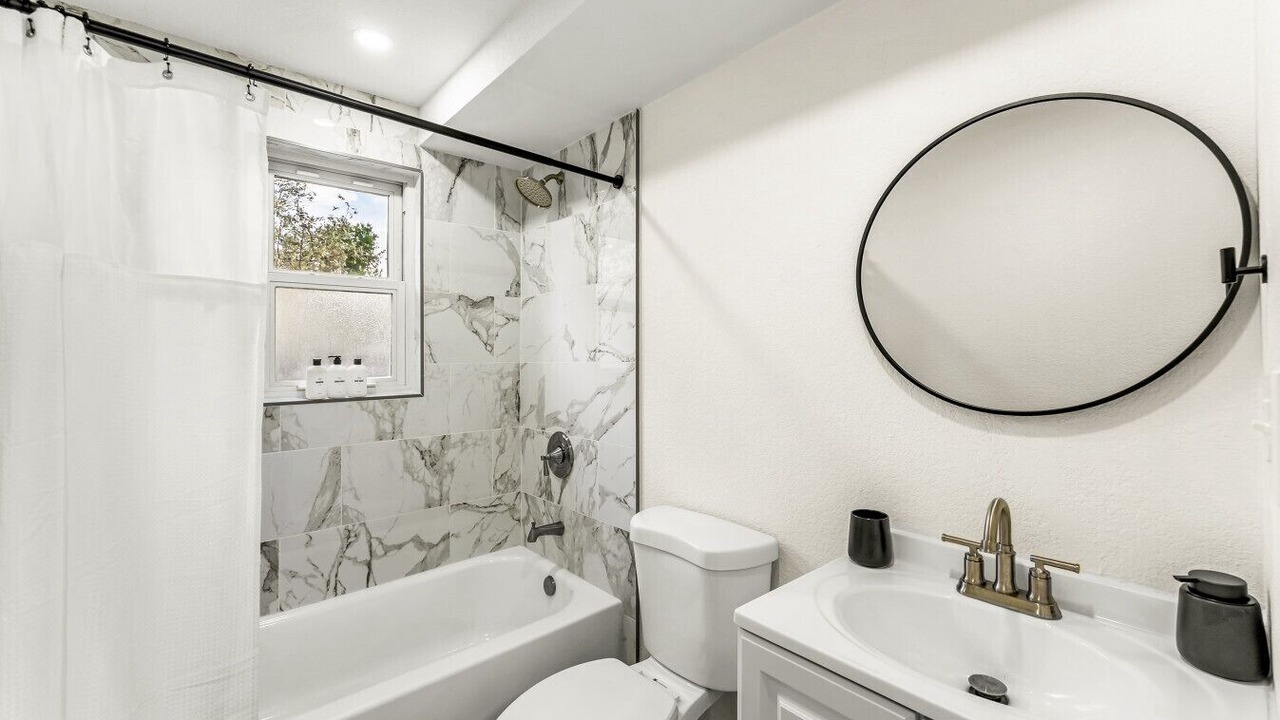 Photo of Bathroom in Highlands