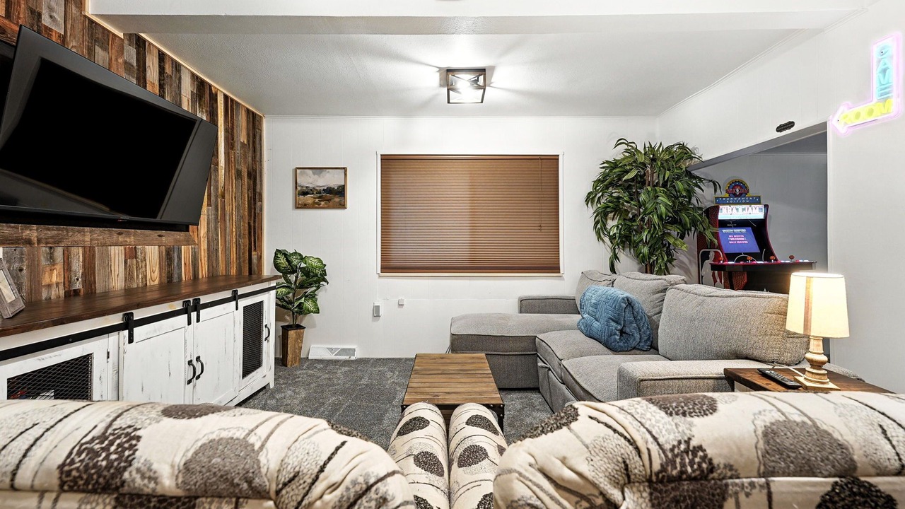 Photo of Livingroom in Larkspur