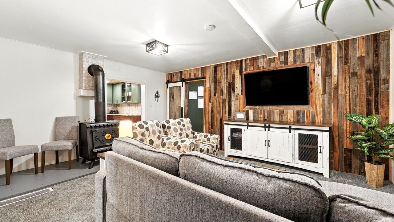Photo of Livingroom in Larkspur