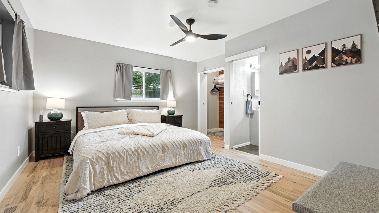 Photo of Bedroom in Larkspur