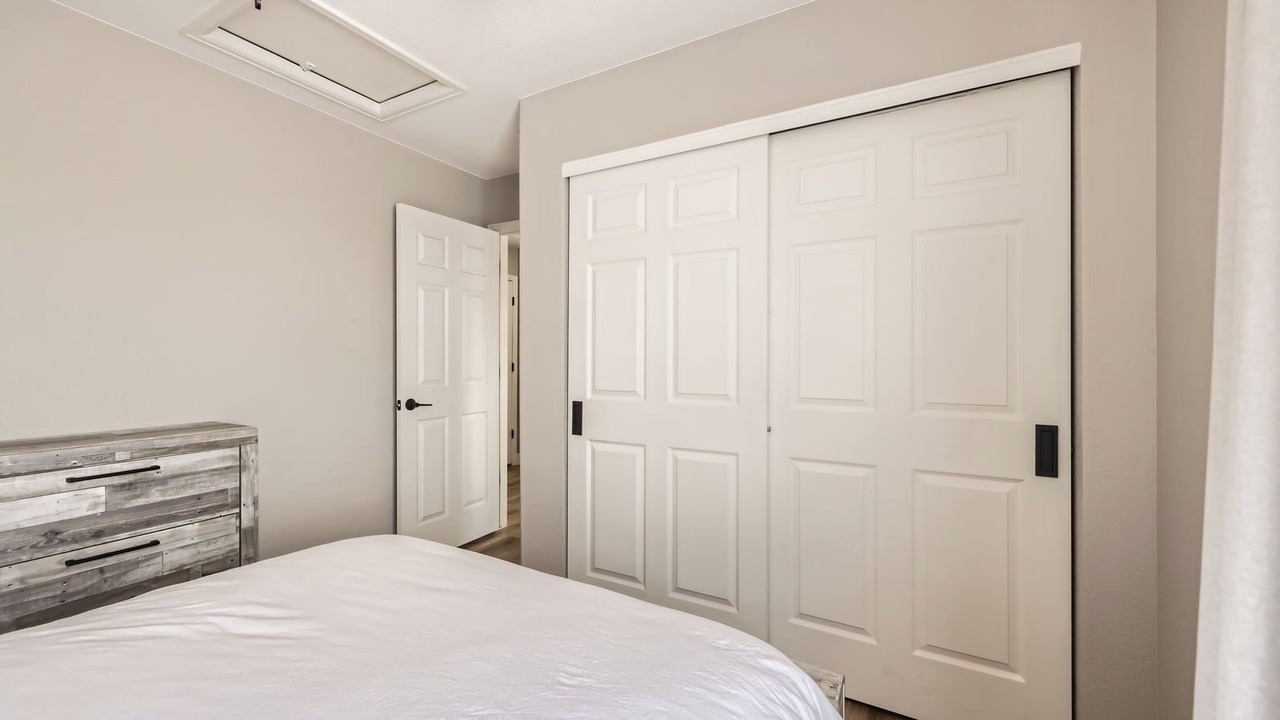 Photo of Bedroom in Green Valley Ranch