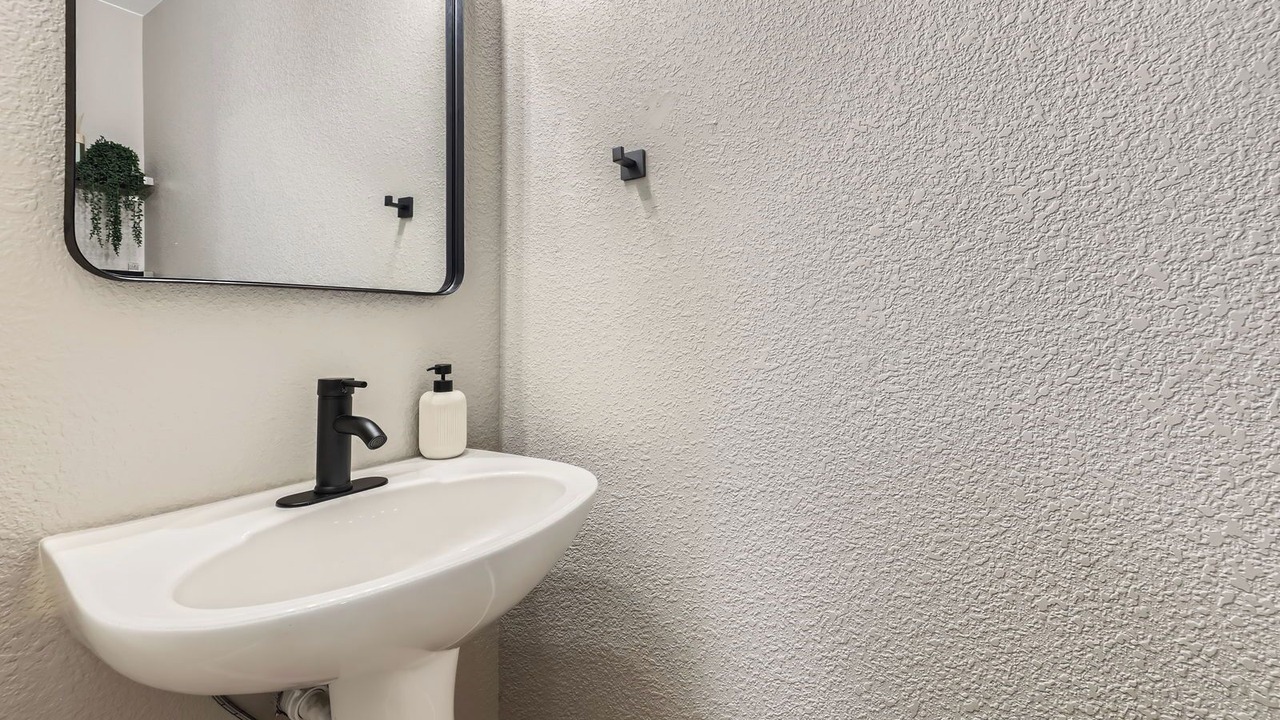 Photo of Bathroom in Green Valley Ranch