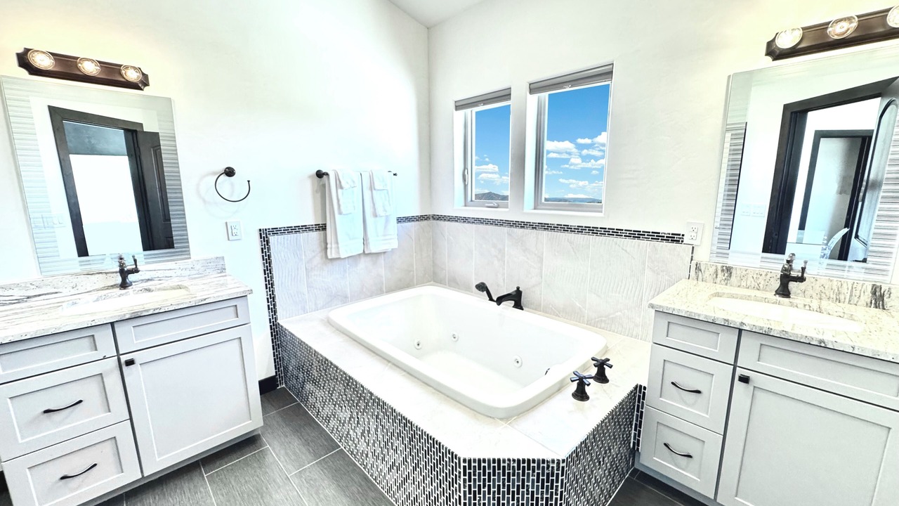 Photo of Bathroom in Silt