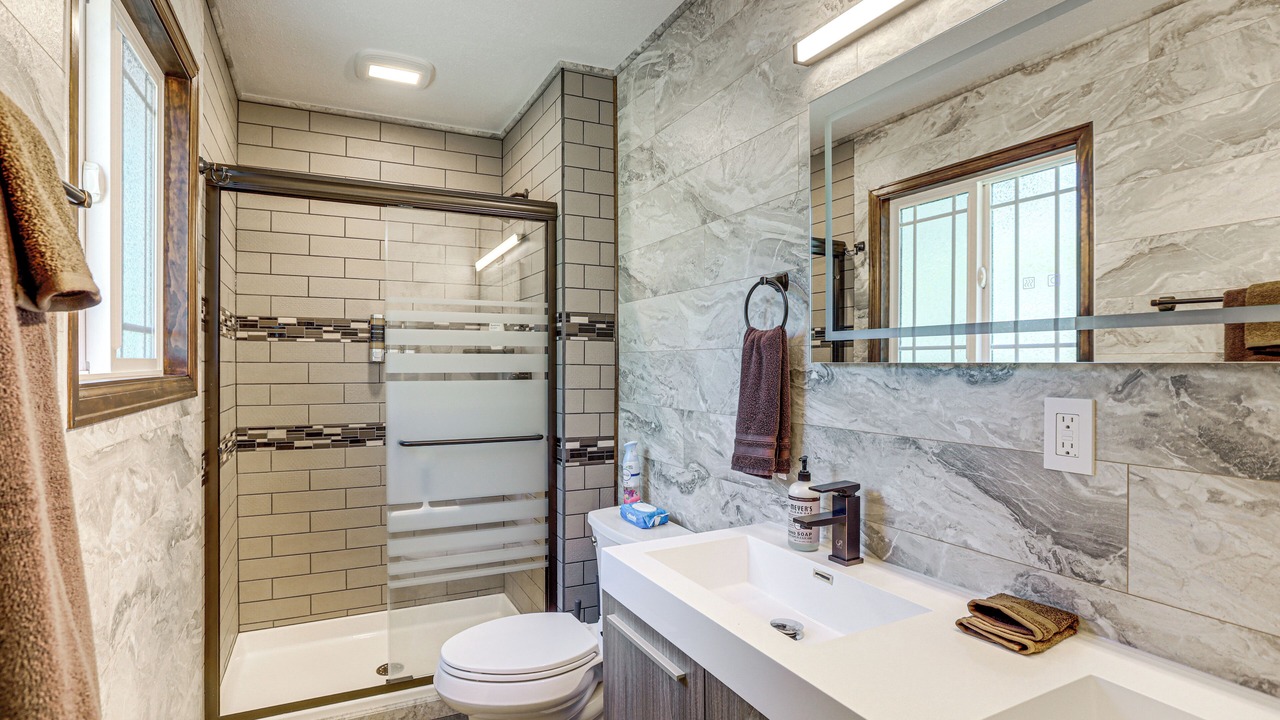 Photo of Bathroom in Aurora
