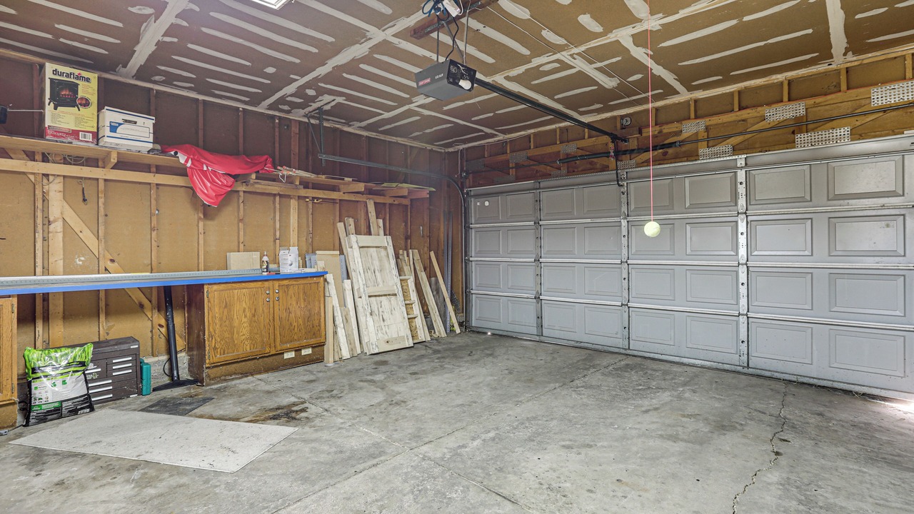 Photo of Others in Aurora