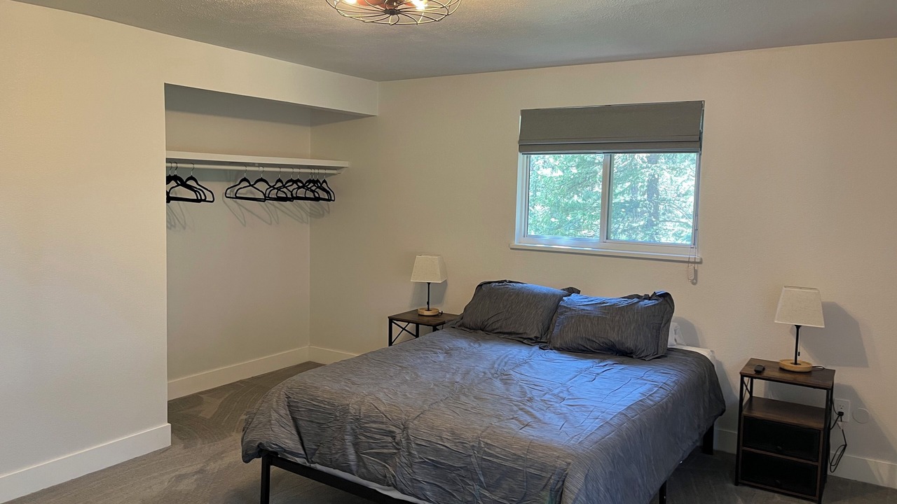 Photo of Bedroom in Genesee