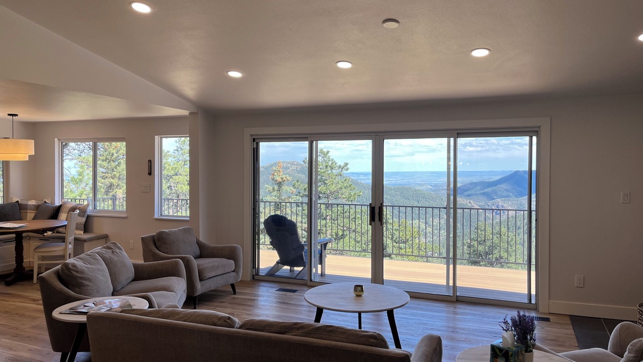 Photo of Livingroom in Genesee