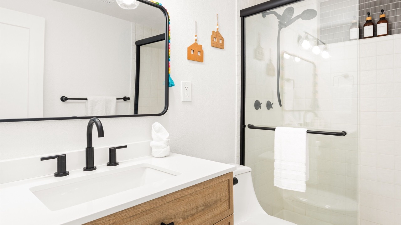 Photo of Bathroom in Lamar Heights Area