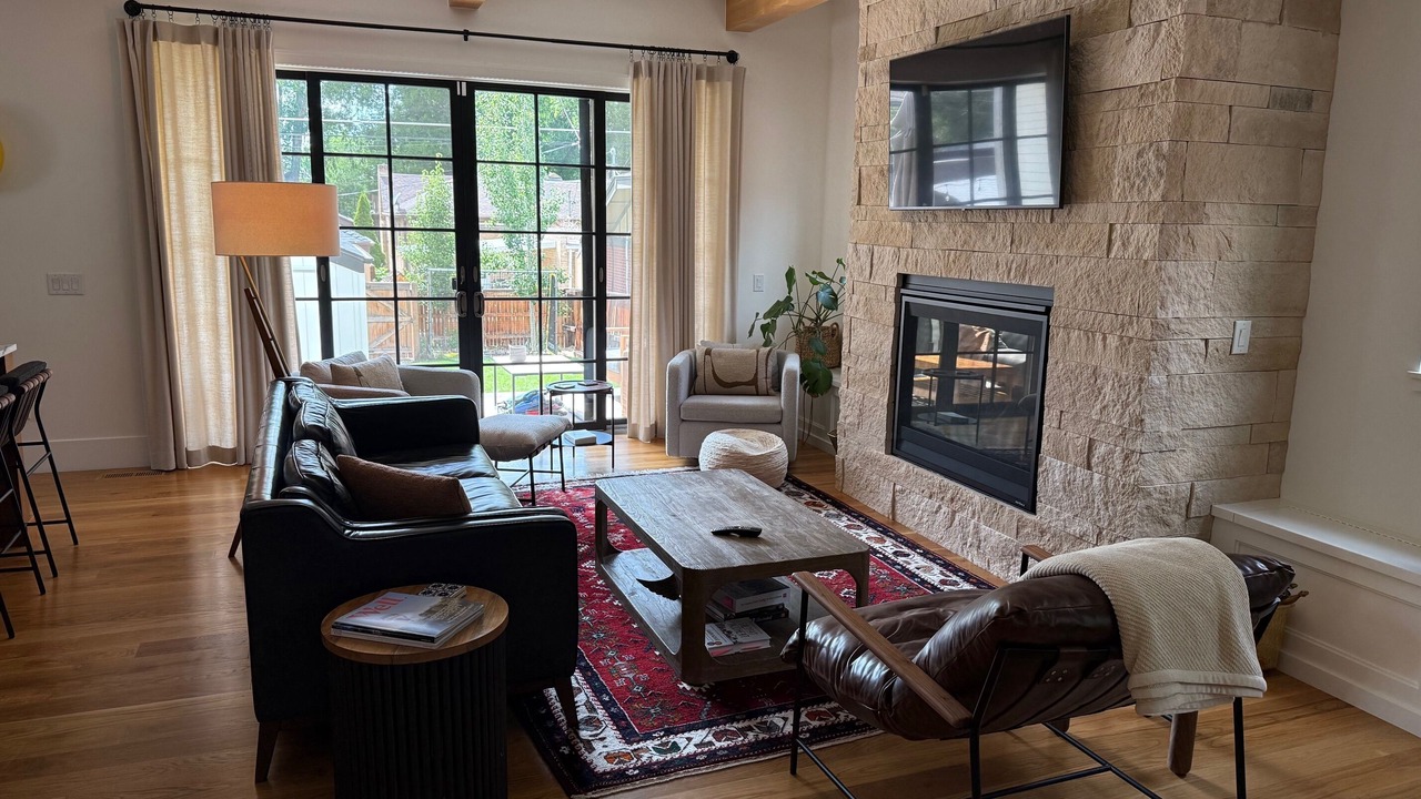 Photo of Livingroom in Washington Park